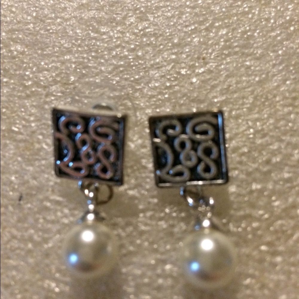 Pearl stud earrings
